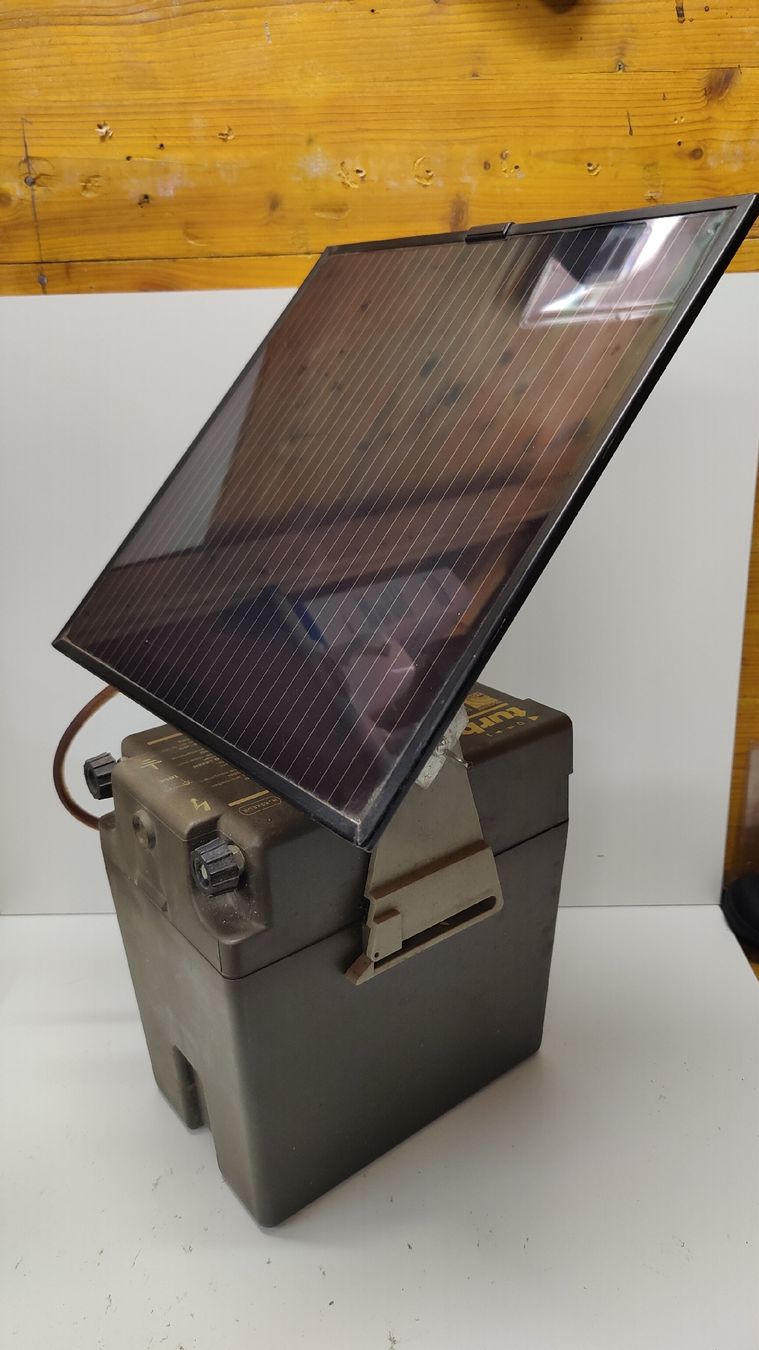 Altre attrezzature per stalle: Horizont Turbo B Viehhüter mit Solarpanel (LG) – Usato da Neuenhof venduto da bro_9zsg