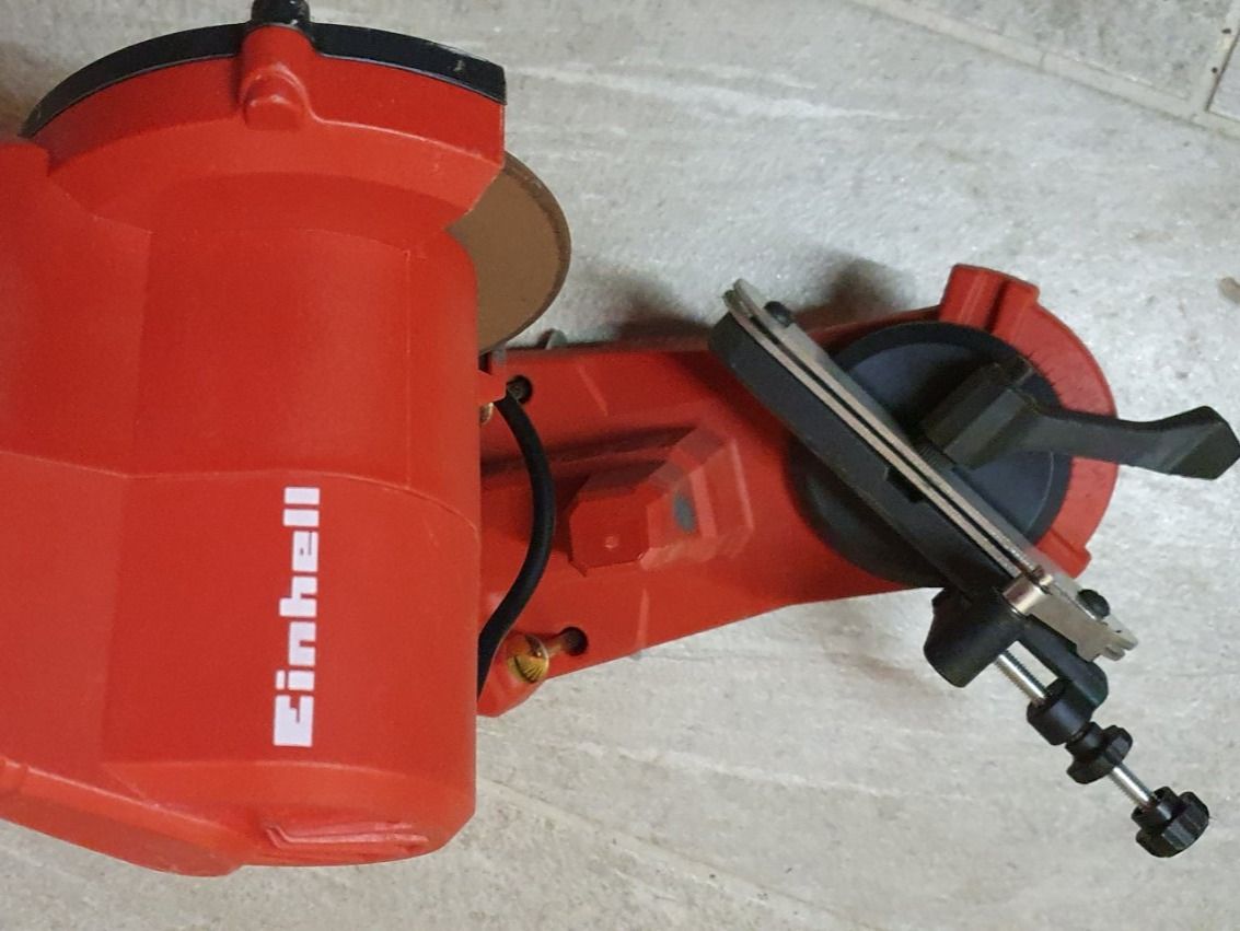 Einhell Tutti gli attrezzi: Einhell Säge Ketten Schärfer Kabel – Usato da Läufelfingen venduto da jac_vp95 1
