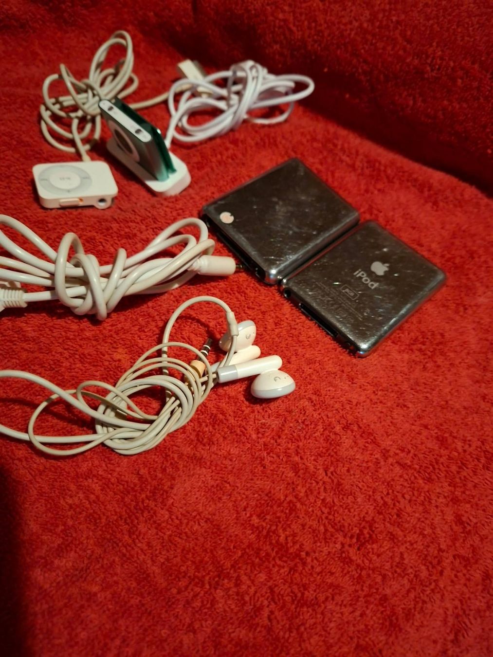 Apple Tragbarer Mediaplayer: Ein Haufen iPods – Gebraucht aus Wittenbach von Nostalgie1965 3