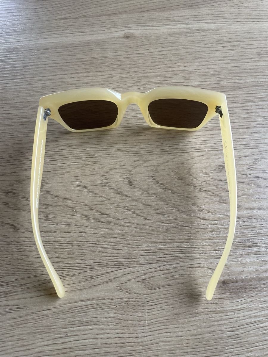 Occhiali & Lenti: Lunettes de soleil – Usato da Noës venduto da titerfly 2