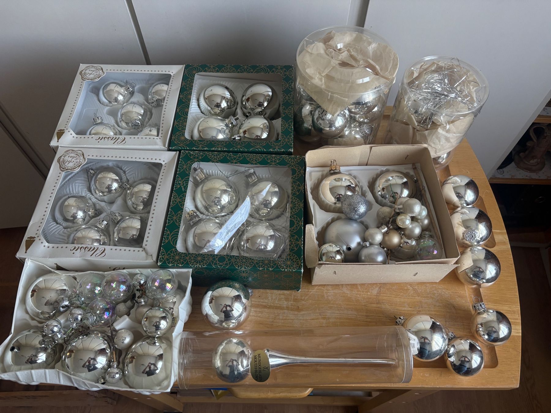 Tutte le decorazioni: Weihnachtskugeln Set Glas silberfarben diverse Grössen – Usato da Frick venduto da Rukki