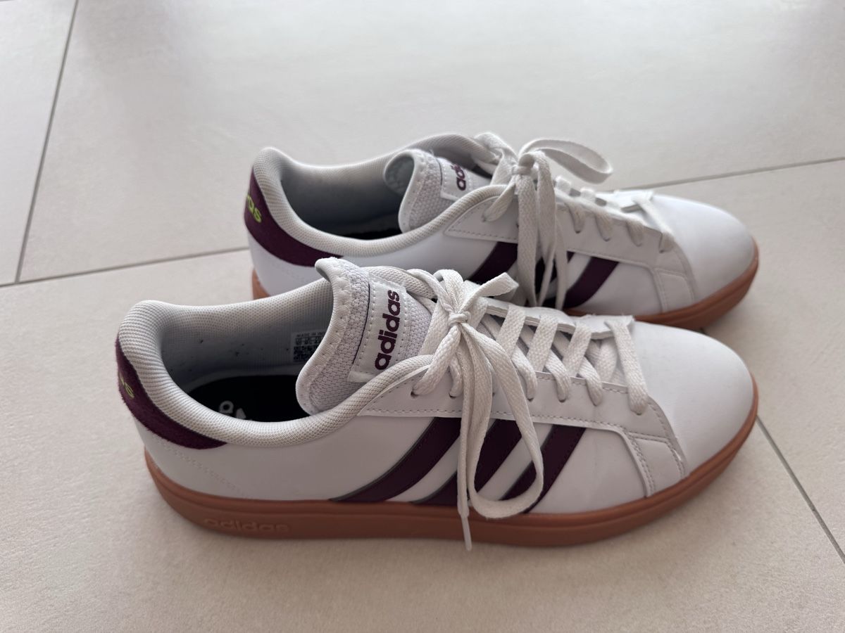 Adidas Scarpe da uomo: Chaussure Adidas 44 – Nuovo (secondo la descrizione) da Porrentruy venduto da bibine1664