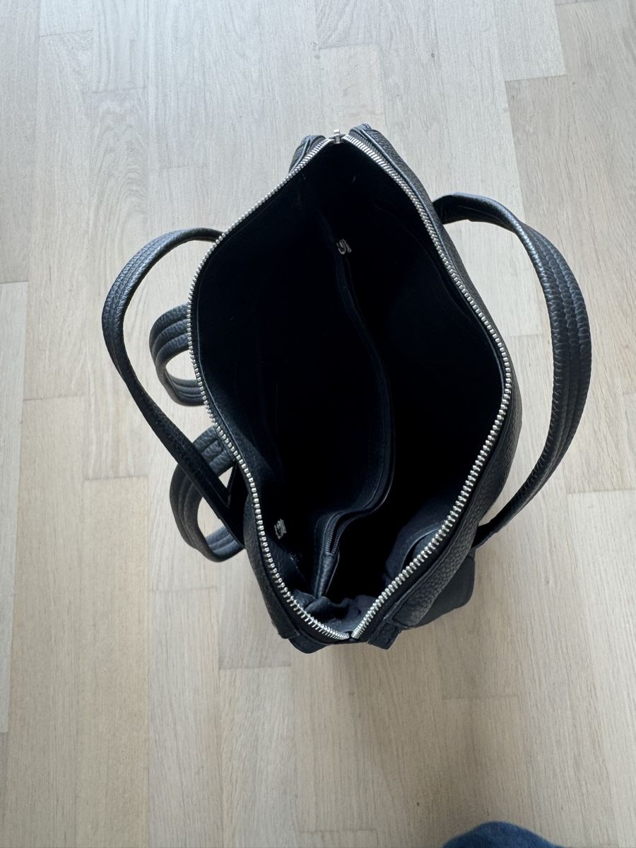 Bree Zaini: Bree Rucksack schwarz – Nuovo (secondo la descrizione) da Basel venduto da ali_mmw9 2