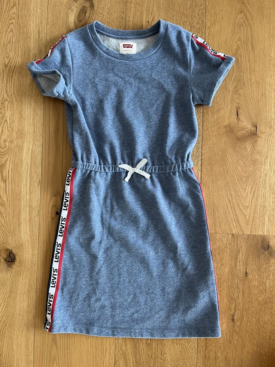 Levi's Vestiti & Gonne: Robe Levis – Usato da Puplinge venduto da Cechth