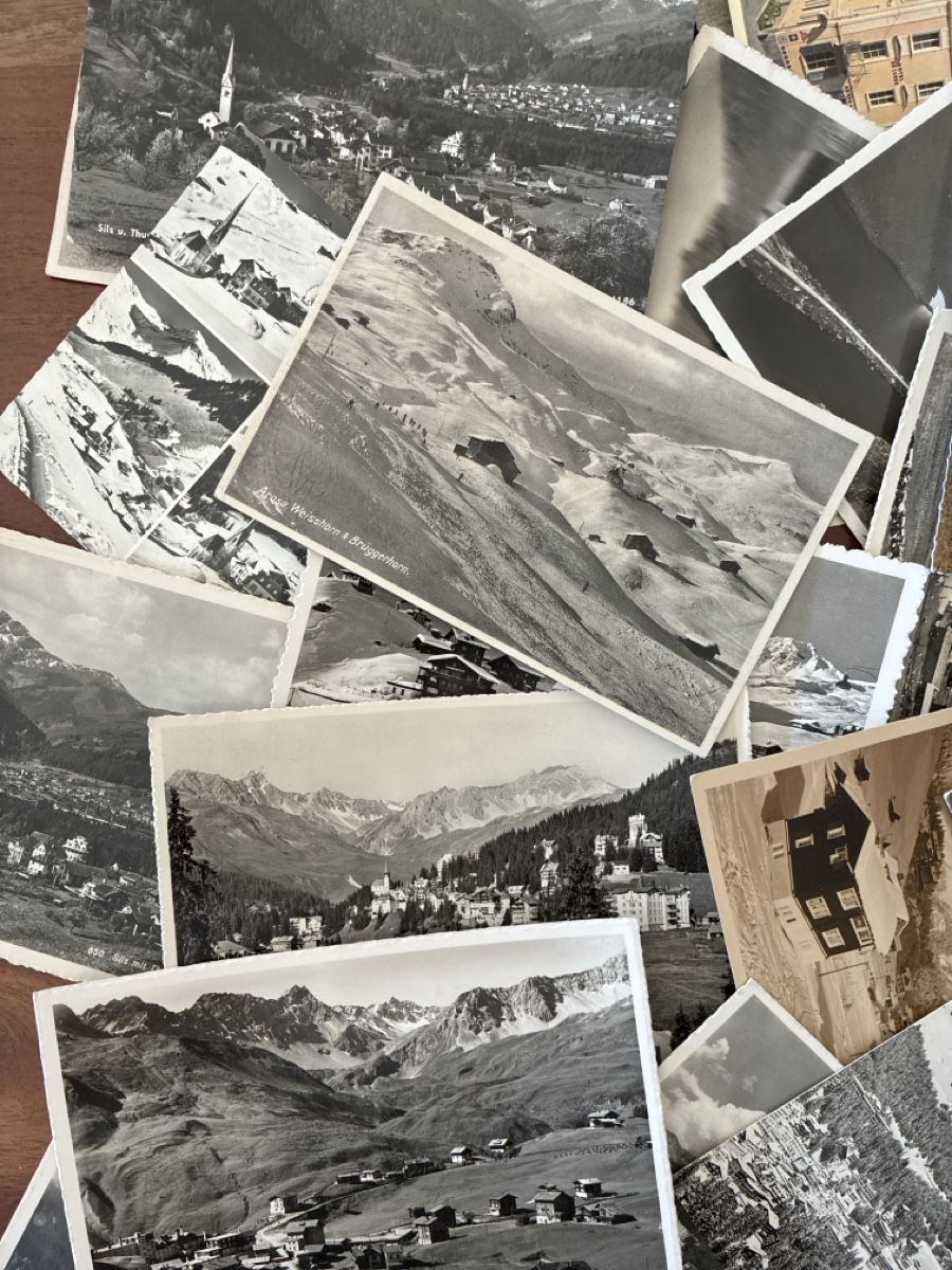 Cartoline postali: 50 Ansichtskarten Schweiz diverse von Kanton Graubünden  – Usato da Oftringen venduto da Cla.vD.74 2