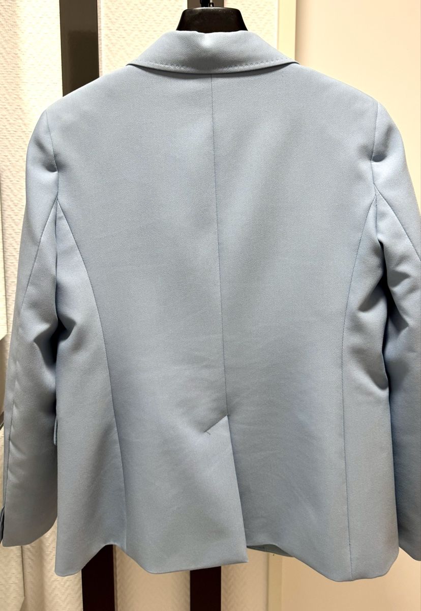 Max Mara Giacche: Weekend Max Mara Blazer hellblaue Top Zustand! – Usato da Erlenbach ZH venduto da msa_x26y 2