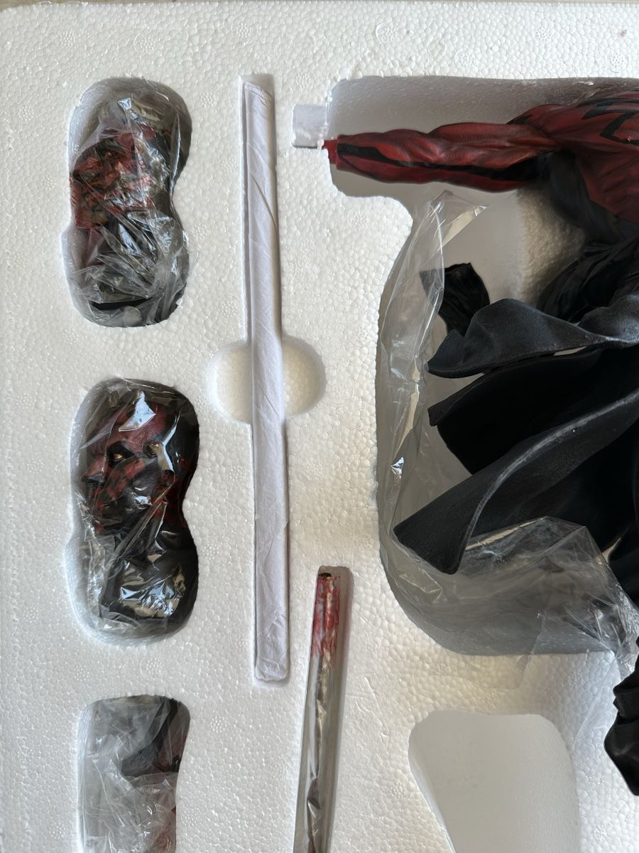 Star Wars Figuren: Darth Maul Disciple statue, new never open – Neu und originalverpackt aus Sion von BricEnBroc 5