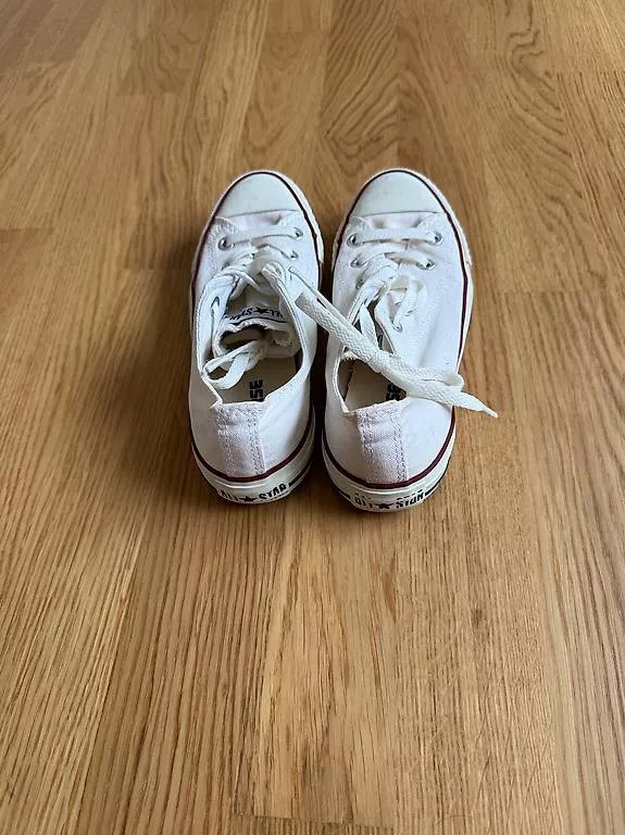 Scarpe da uomo: All Star bianche  – Usato da Massagno venduto da lad_cv7t 2