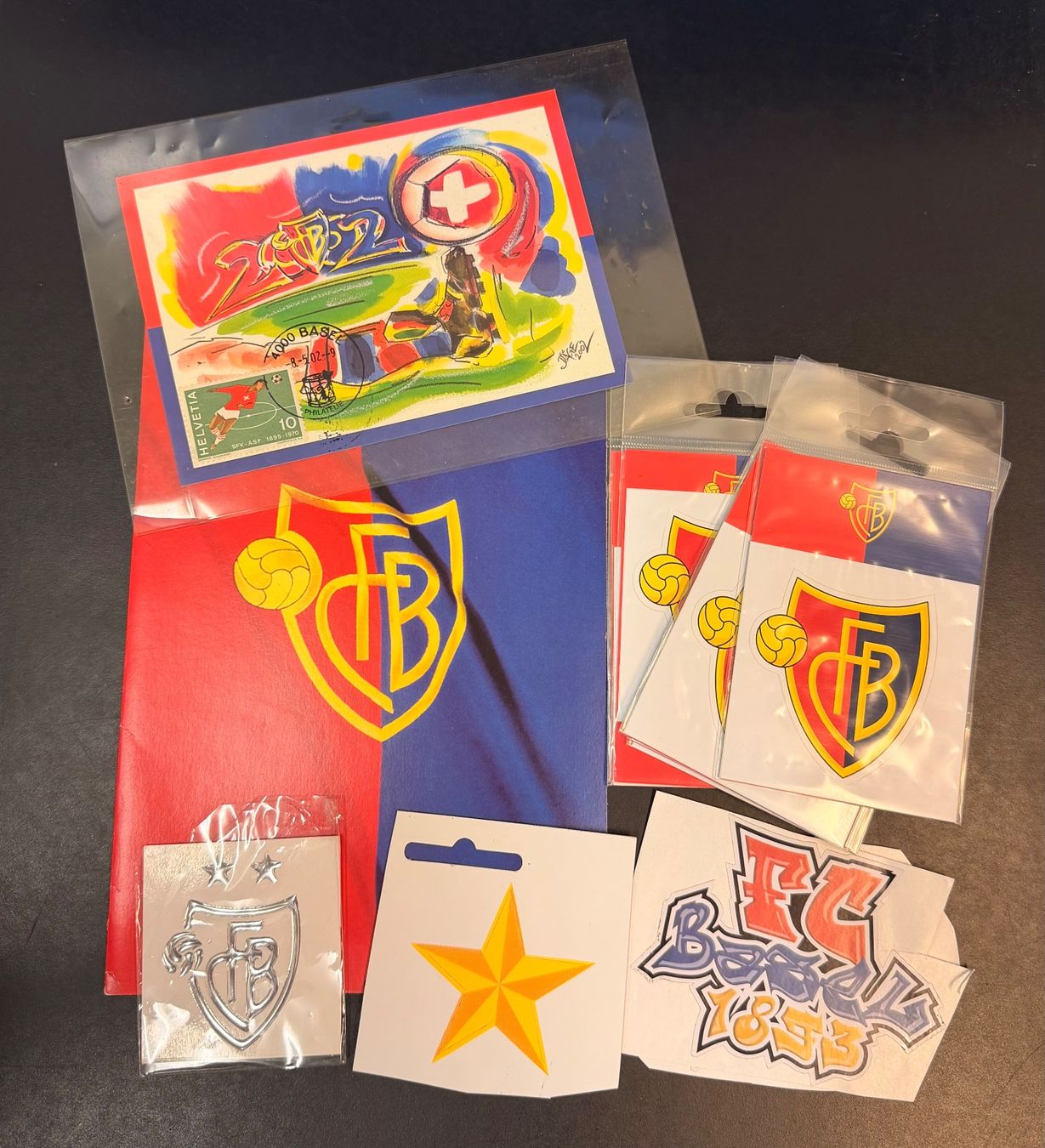 Cartoline: FC Basel Sammlung: Postkarte, Grusskarte, Sticker Bundle – Usato da Münchenstein venduto da tsp01
