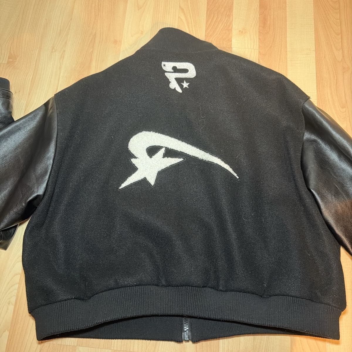 Giacche: Basic Pleasure Mode Varsity Jacket - Size 16 - Winter 51 – Usato da St. Gallen venduto da ber_82p9 6