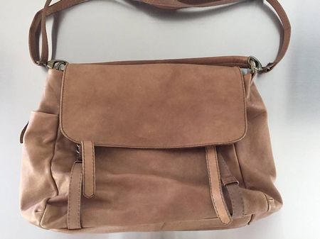 Leder-Schultertasche, helles Braun mit vielen Innentaschen