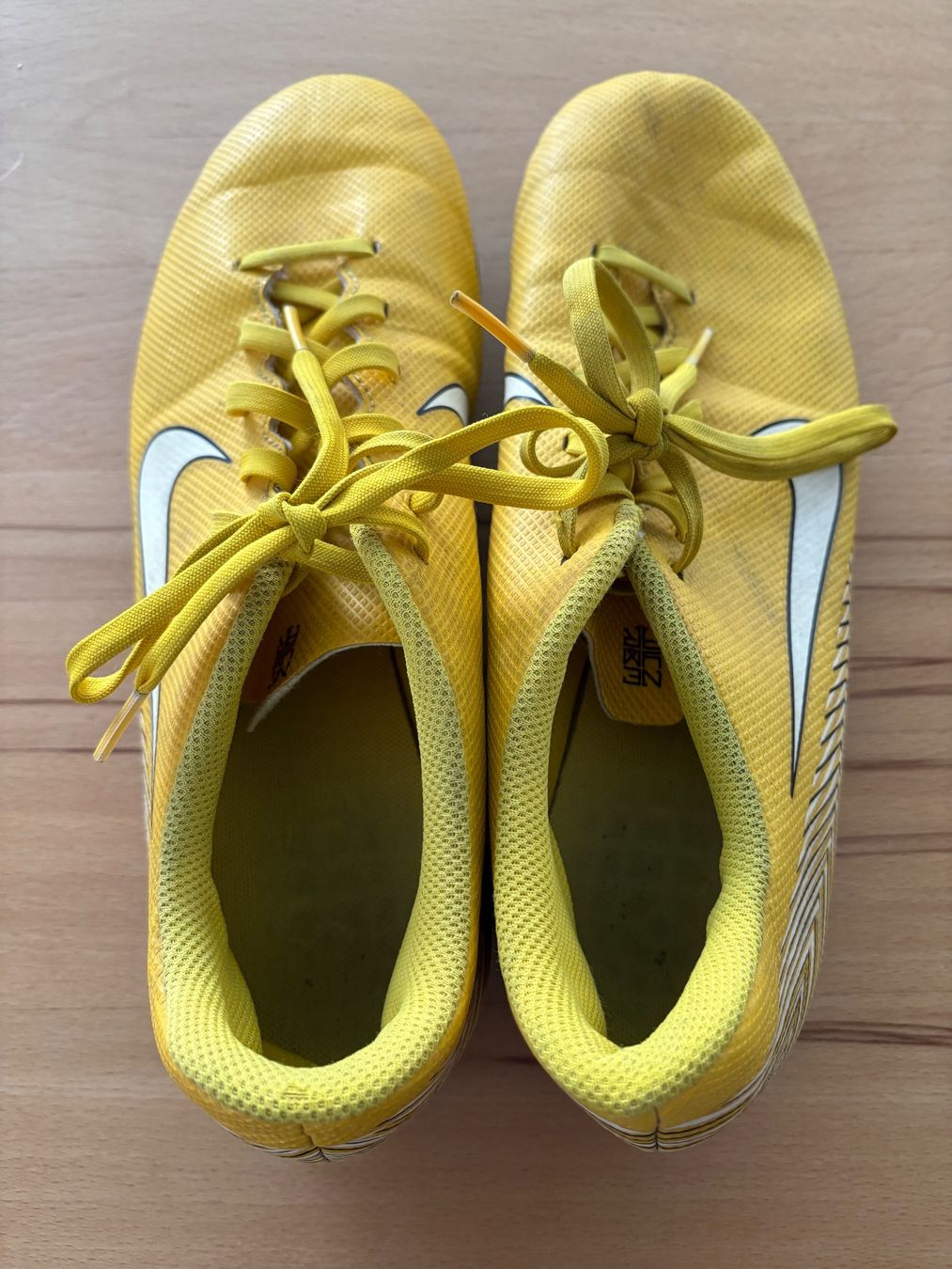 Nike Herrenschuhe: Fussballschuhe - Nike - Grösse 41 – Gebraucht aus Oberuzwil von Tomsi_9