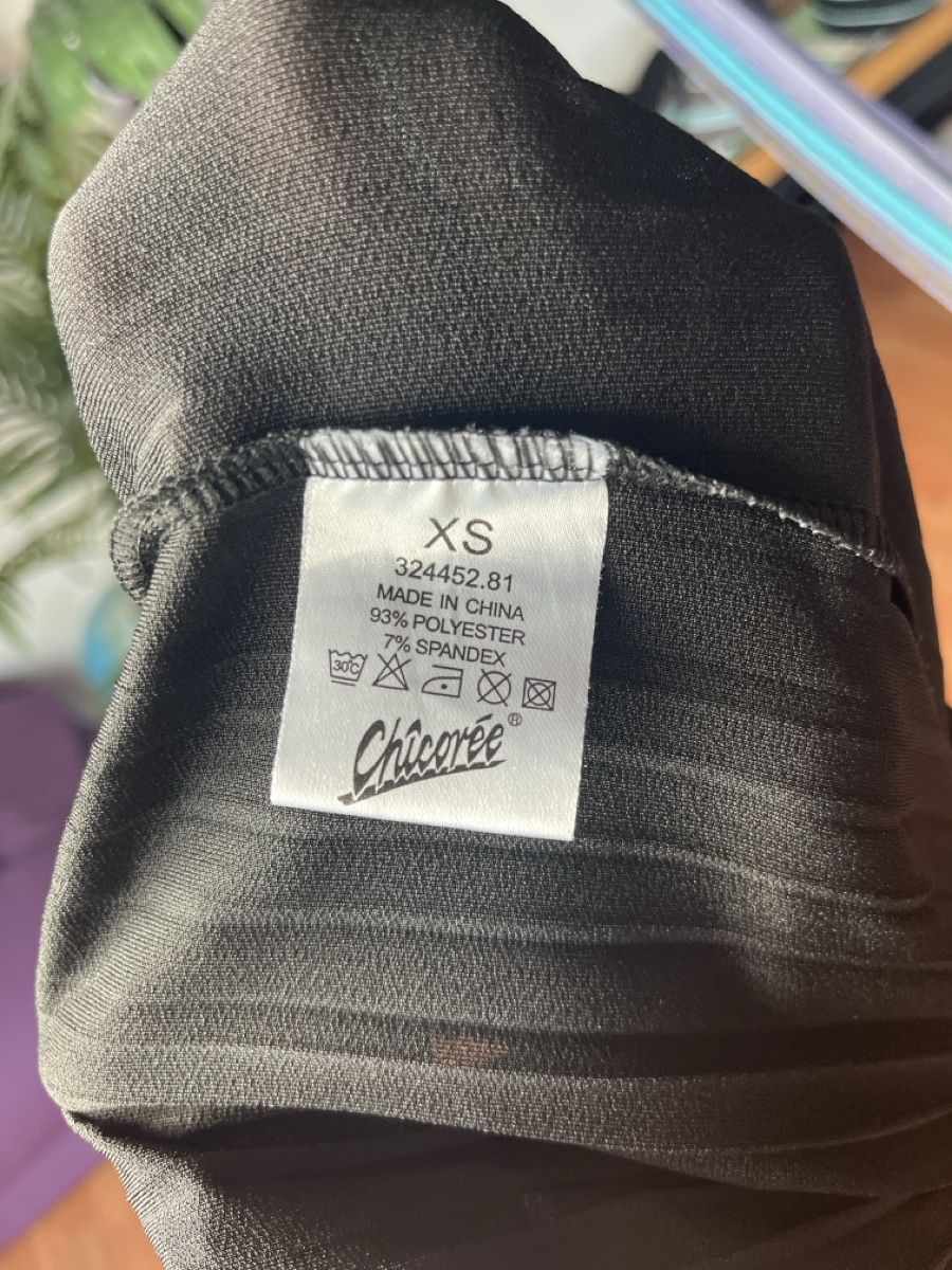 Hosen: Schwarz plissierte weite Hose – Gebraucht aus Seuzach von anina.k 1