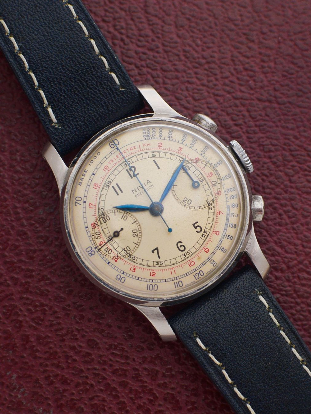 Orologi: Nivia Precision Valjoux 23 Chronograph from 1940s – Usato da St. Gallen venduto da Andrej99
