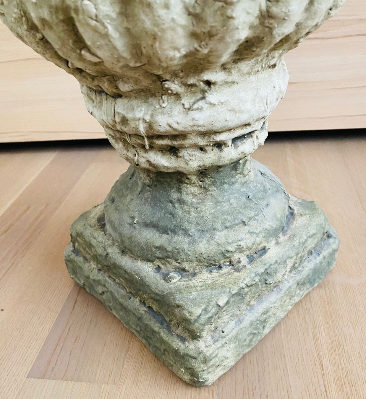 Vasi per fiori: Gartenamphore aus Stein-Optik, antike Optik – Usato da Reichenburg venduto da Noxima 3