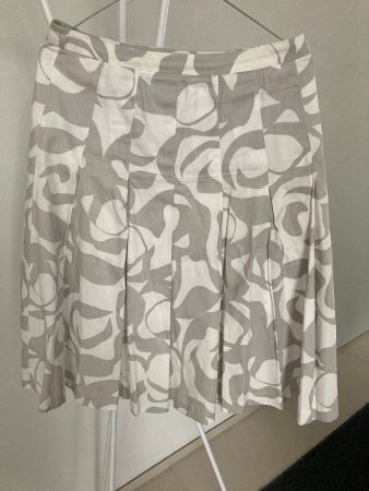 Jupe von H & M. Grösse 36