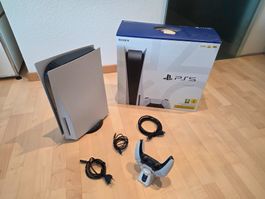 PlayStation 5 (PS5) Disc Edition - 825GB, guter Zustand