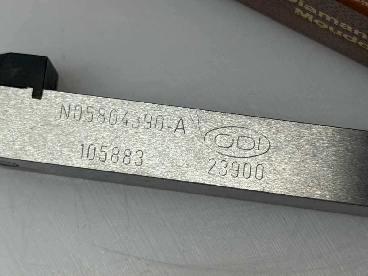 Schaublin Tutti gli attrezzi: OUTIL DIAMANT pour Schaublin 102 – Usato da Bassecourt venduto da DiM7775 5