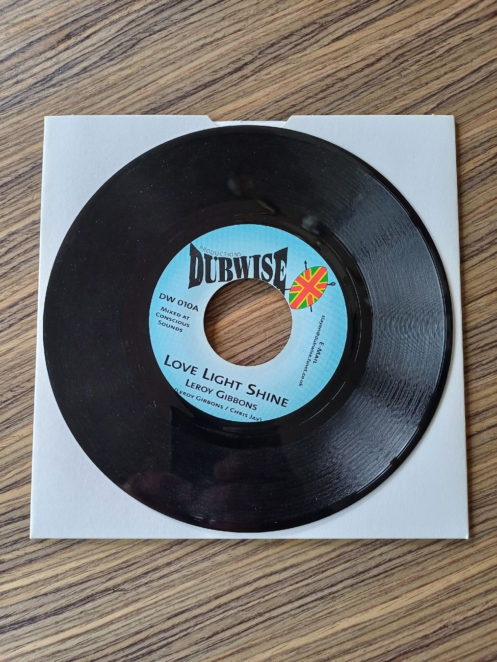 Dischi in vinile: Leroy Gibbons "Love Light shine" 45t – Usato da Begnins venduto da Drastic-Sound 2