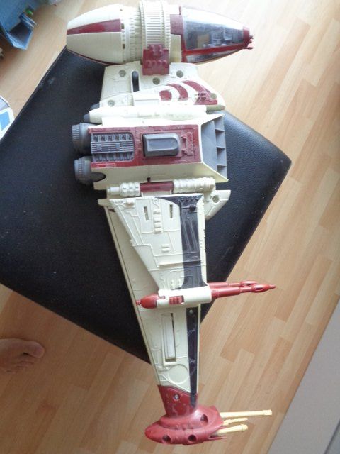 Hasbro Jouets: Star Wars Hasbro B-Wing – D'occasion à sargans par Angamar