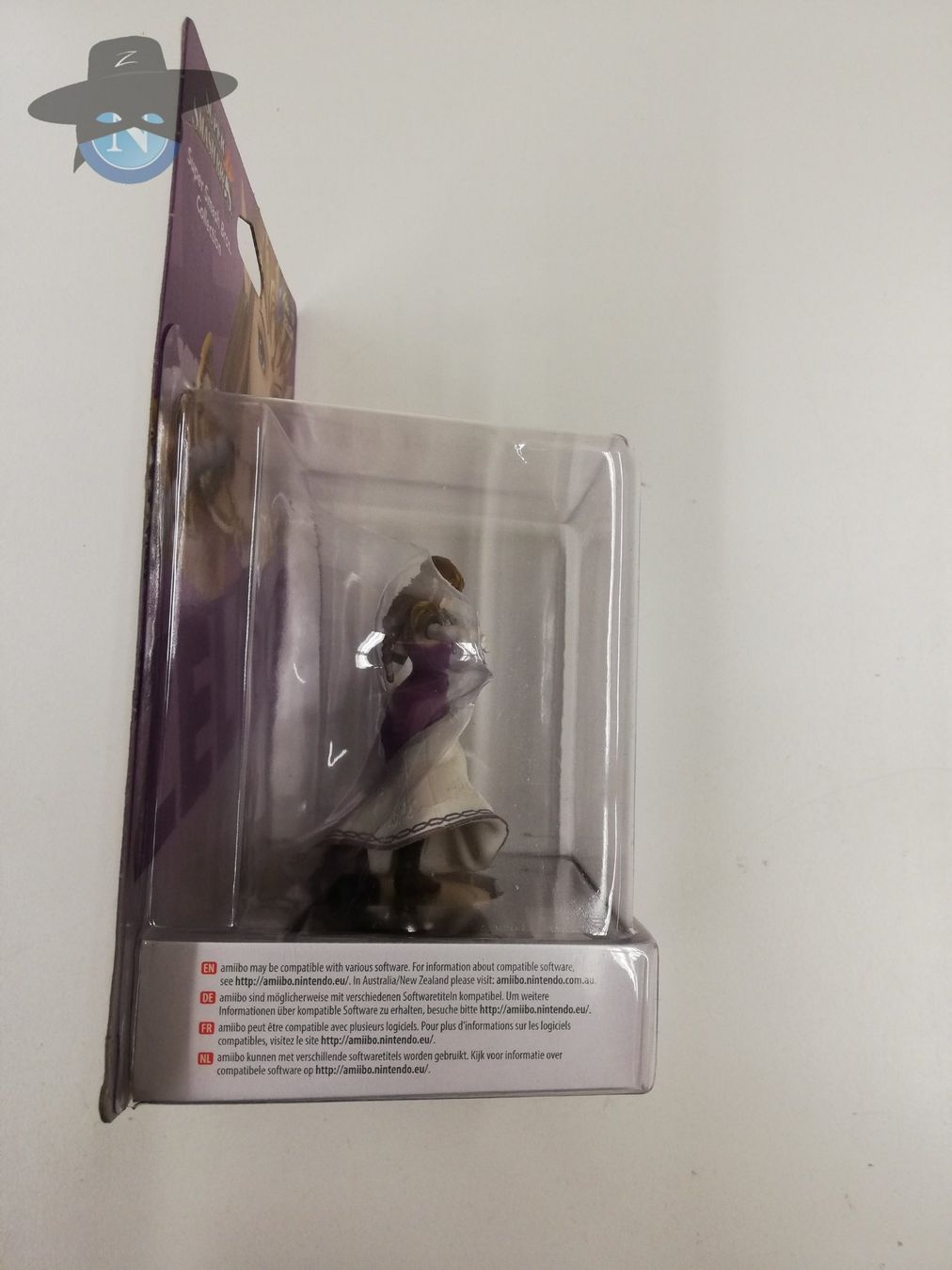 Nintendo Statuette: Zelda    / Amiibo No. 13  /  NEU – Nuovo (secondo la descrizione) da St. Gallen venduto da zorro_dc 1