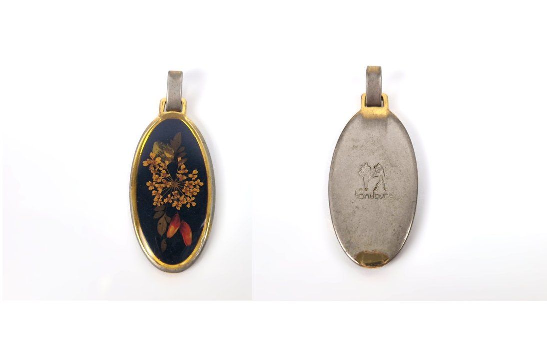 Altri gioielli: Vintage Schmuck-Set | 1 Brosche & 4 Anhänger – Usato da Basel venduto da Restwert_Basel 3