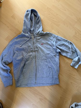Levi's Kapuzenjacke grau mit Reissverschluss neuwertig