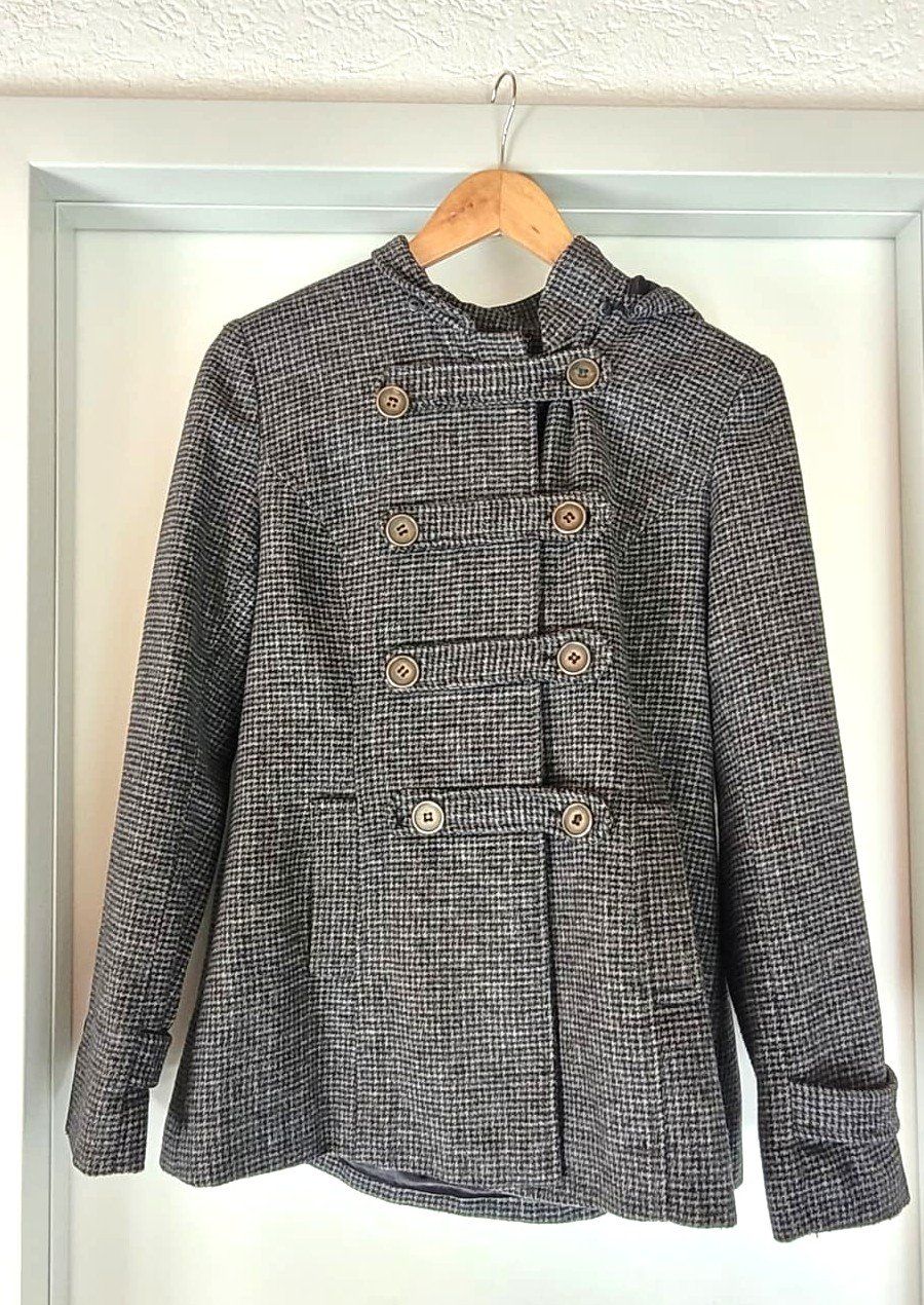 Cappotti: Damen Übergangsjacke mit Karomuster – (Grösse M) – Usato da Fully venduto da ema_rizopatron 1