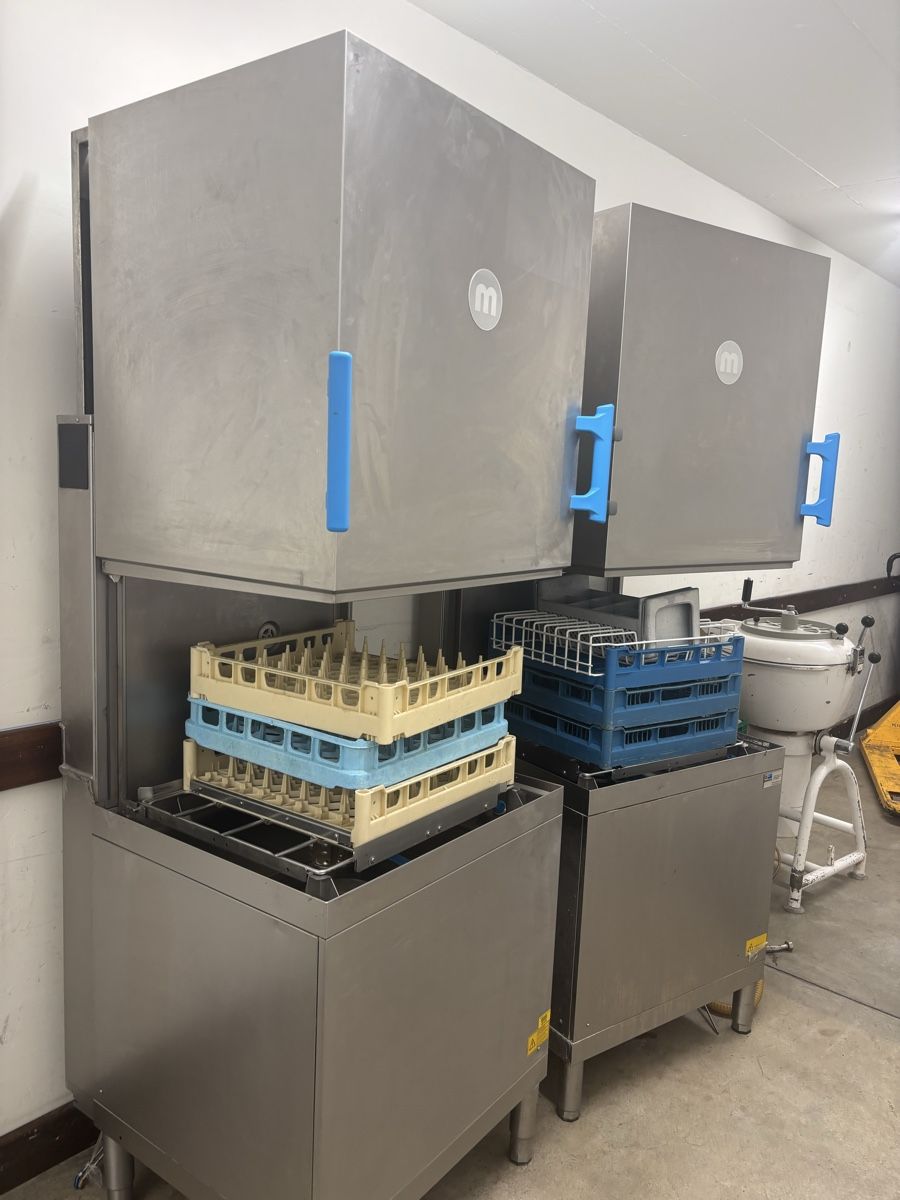 Elettrodomestici da cucina: Abwaschmaschinen – Usato da Dietikon venduto da dia_y8y5 8
