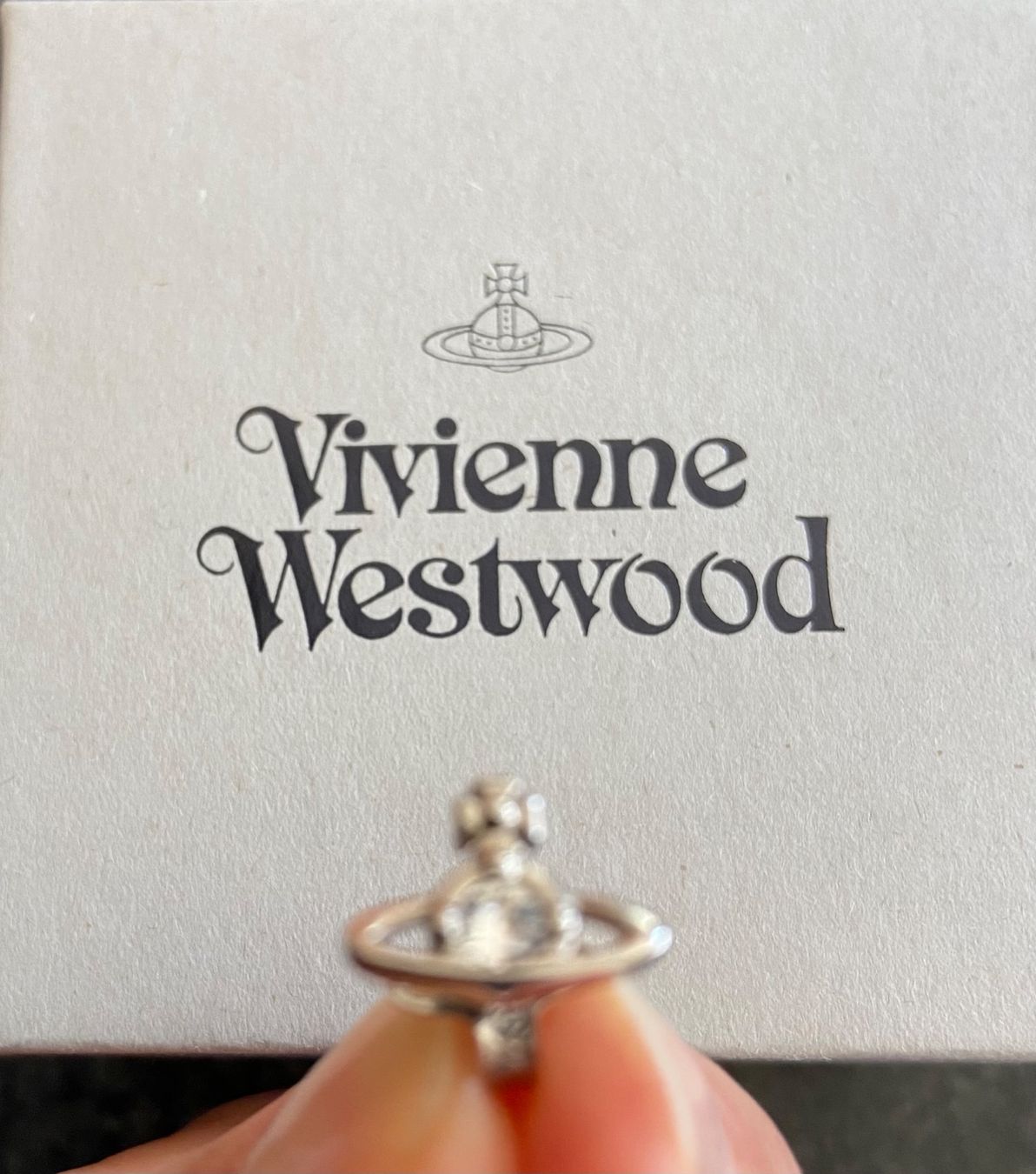 Boucles d'oreille: 2 neue Vivienne Westwood single studs – D'occasion à Murten par emma7007 3