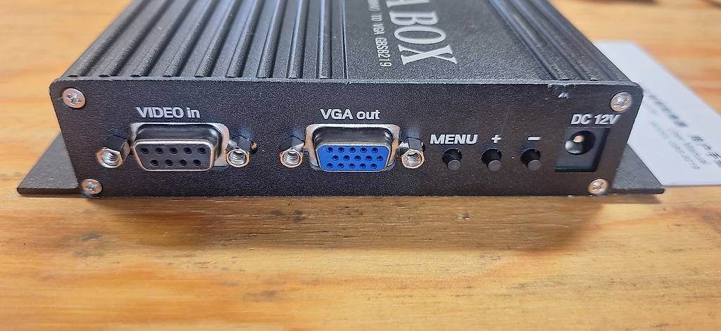 CD: XVGA Box et écran LCD – Usato da Ste-Croix venduto da sagemoi 3