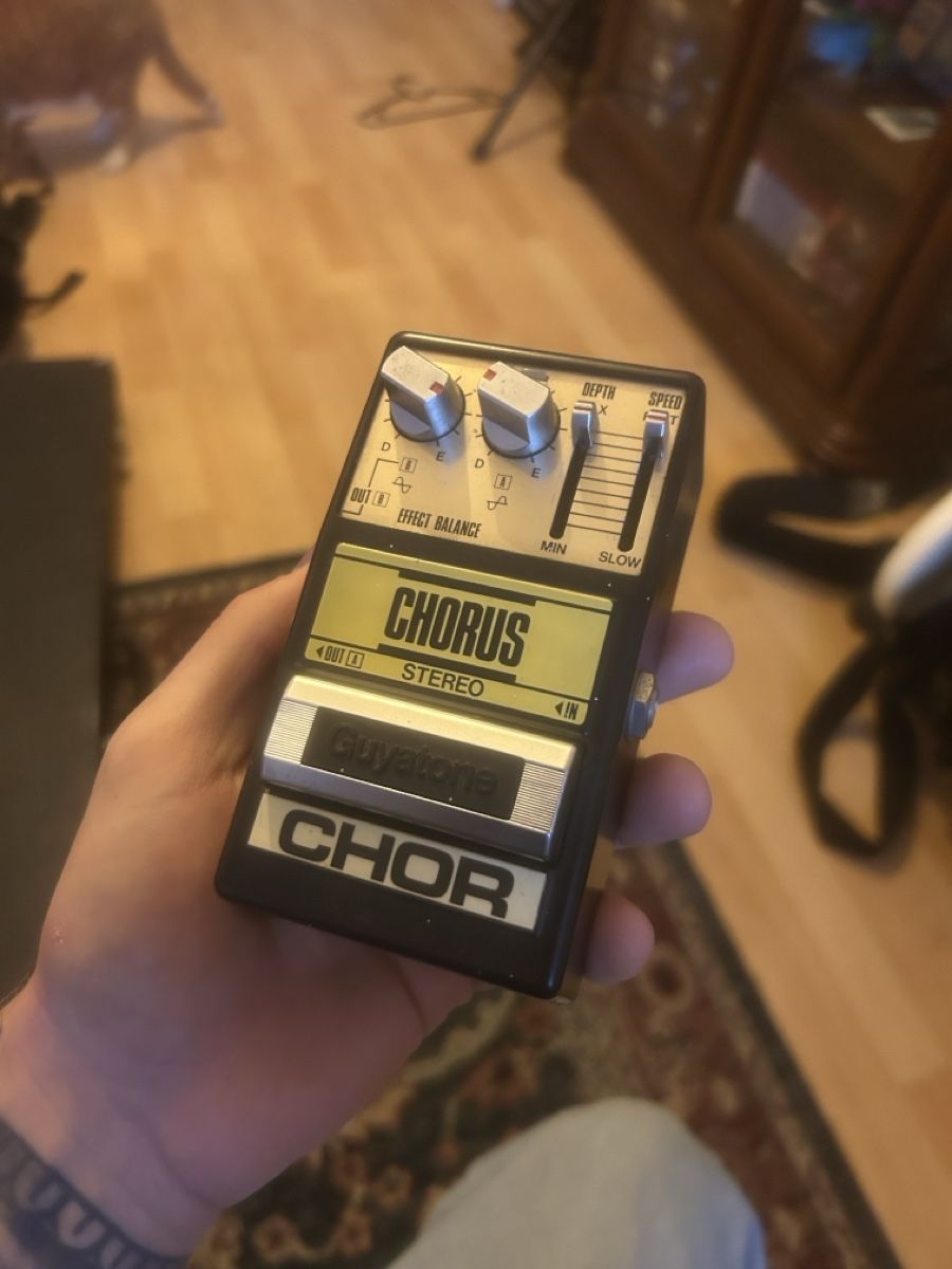 Strumenti musicali: Guyatone Chorus Stereo Effektpedal 80s – Usato da Solothurn venduto da CityNordMarketplace