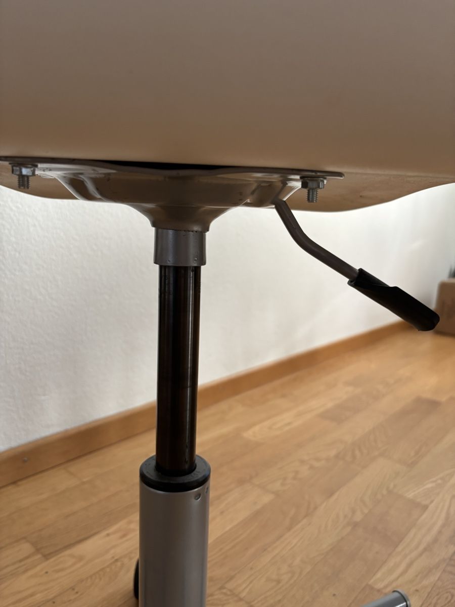 Sonstiges zum Lager & Transport: Bürostuhl Rollen Kinder – Gebraucht aus Bülach von mmva01 4
