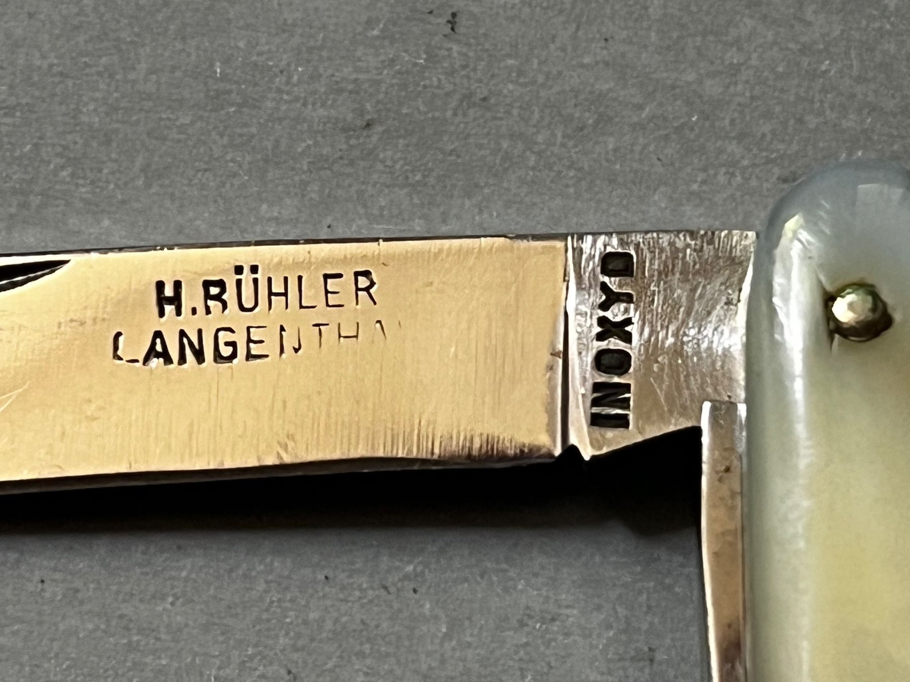 Coltelli tascabile: Sackmesser Bühler Langenthal 80 mm Perlmutt, mit Etui - RAR – Usato da Zürich venduto da FV.vintage 2
