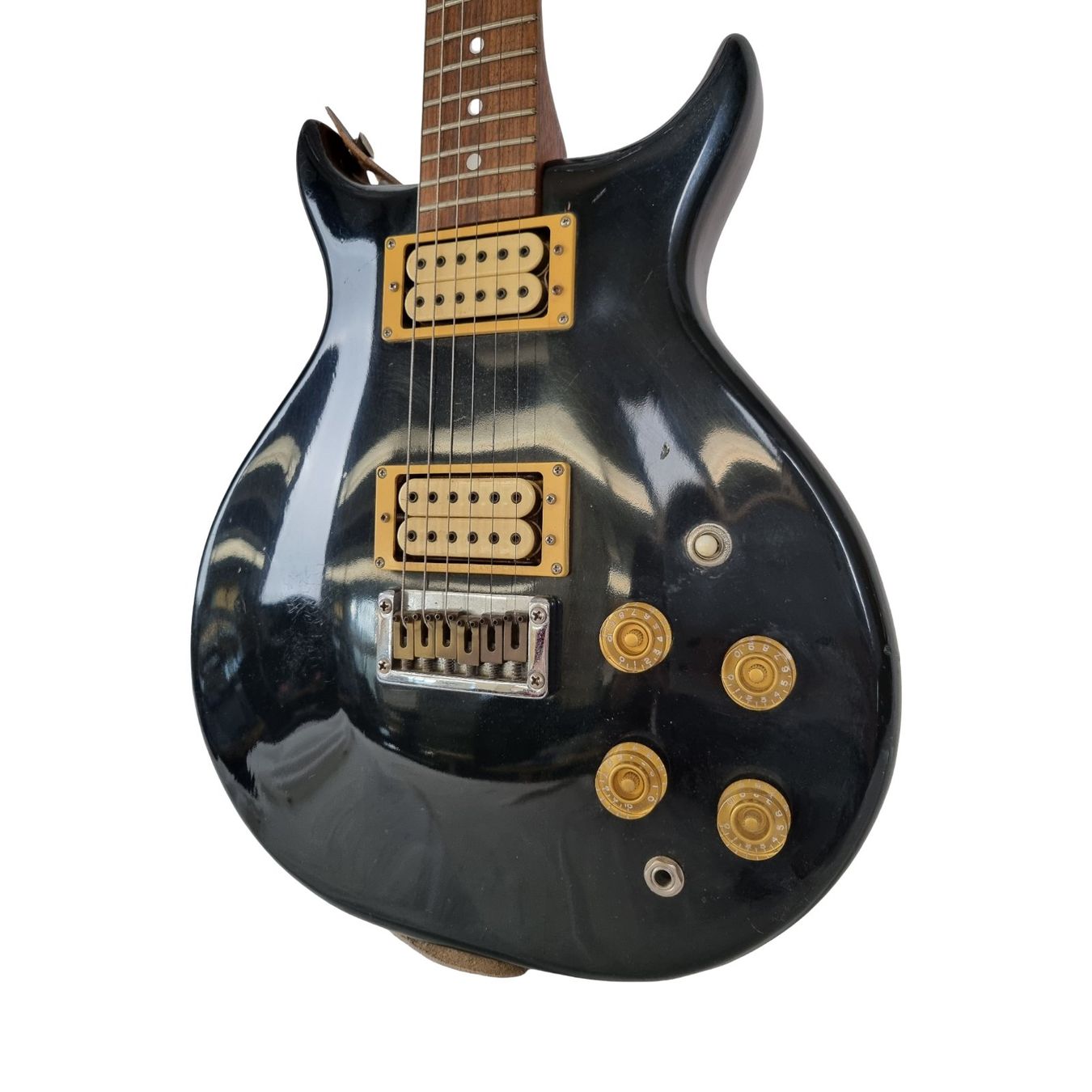 Washburn Musikinstrumente: WASHBURN E - Gitarre / schwarz – Gebraucht aus Wangen b. Olten von Restwert_Wangen 3