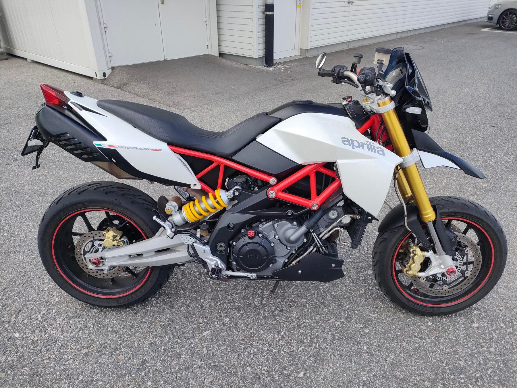 Aprilia Route: Aprilia Dorsoduro 1200 – D'occasion à Dagmersellen par Priapos66 2