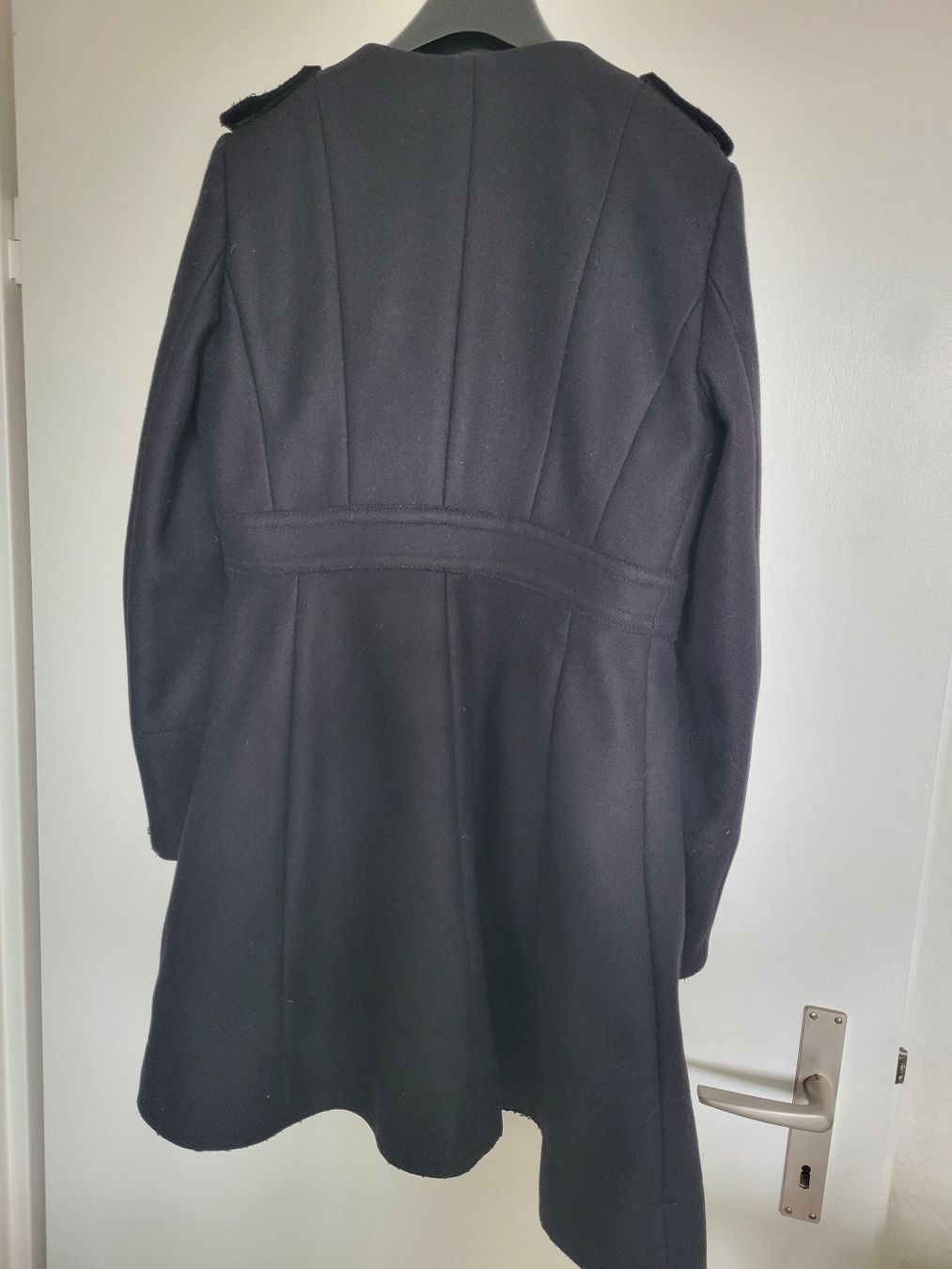 Sportmax Mäntel: Schicker Sportmax Code Wollmantel Gr. 36-38 Schwarz – Gebraucht aus Burgdorf von glam4diva 3