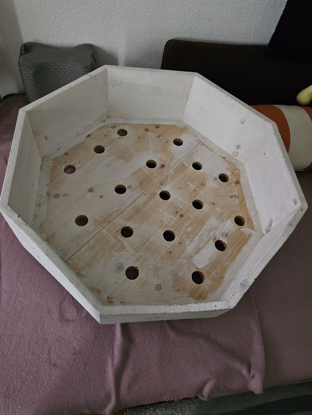 Cucce & Letti: Holzbett für Hunde oder Katzen – Usato da Arbon venduto da Fischli77 1