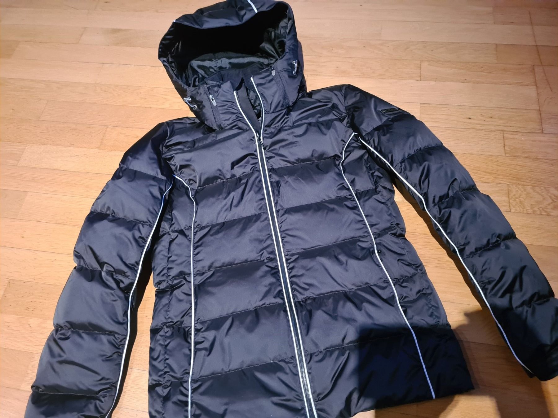 Giacche: Hammerschöne winterjacke schwarz gr.44 – Usato da Ferden venduto da jemyce 1