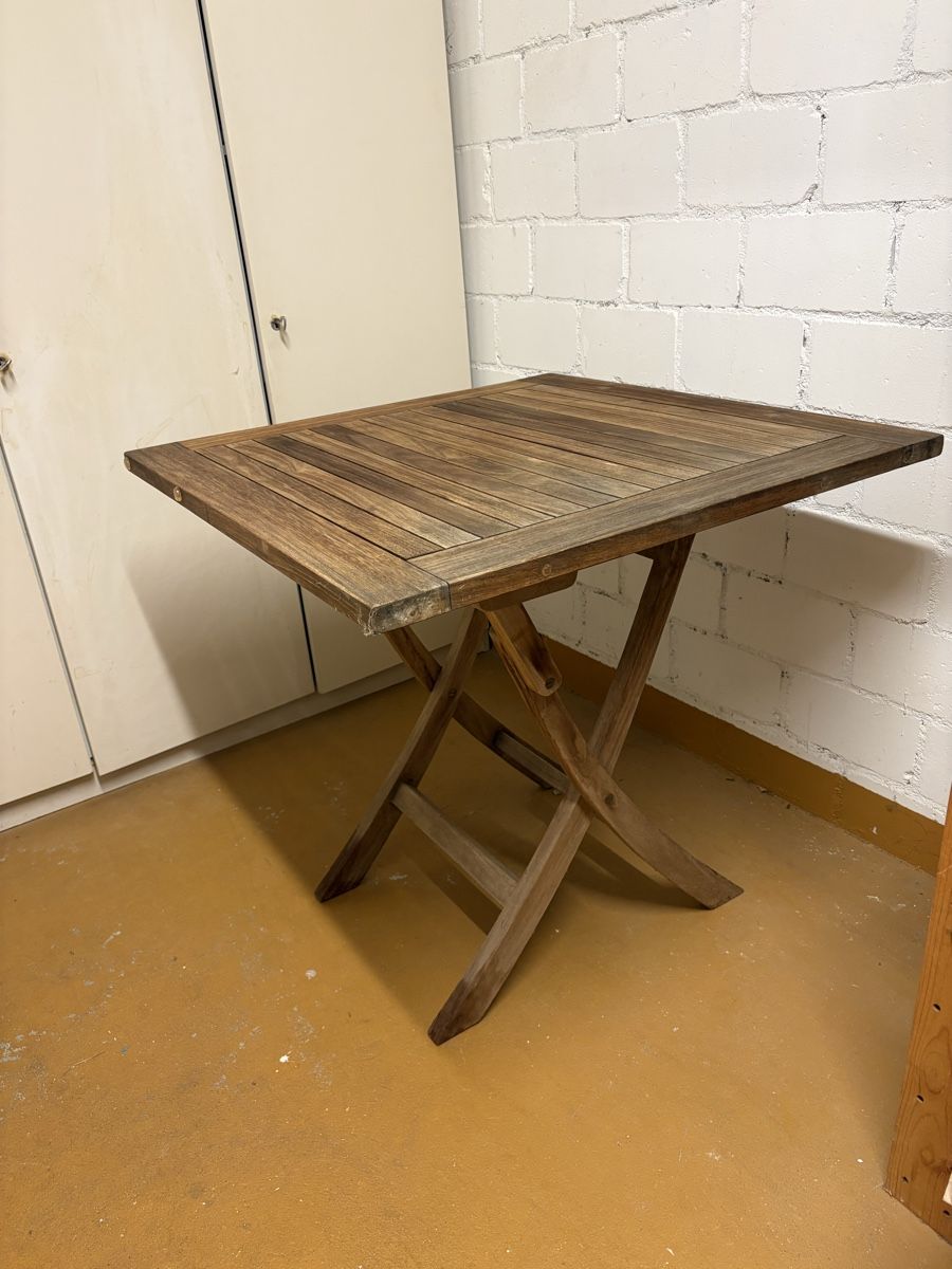 Tische: Teak Klapptisch – Gebraucht aus Kappel SO von Reuss6l 1