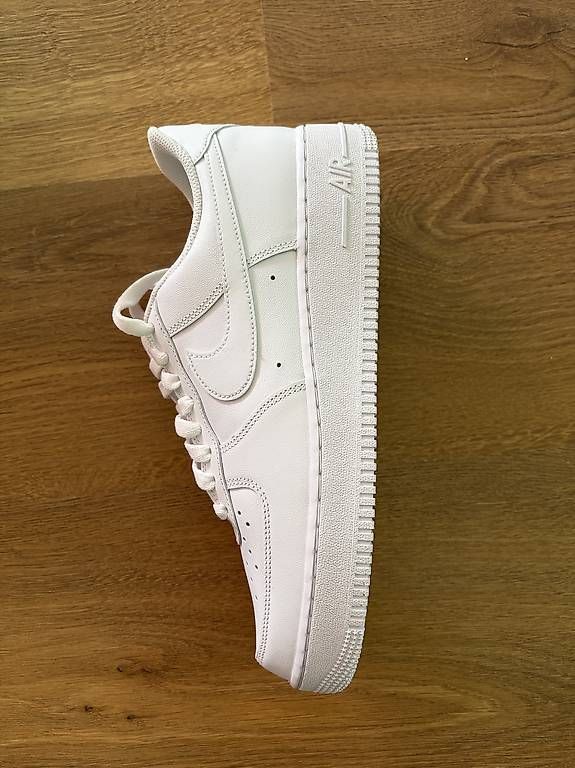 Nike Scarpe da uomo: Nike Air Force 1 weiss – Nuovo (secondo la descrizione) da Winterthur venduto da oli_f8jr 2