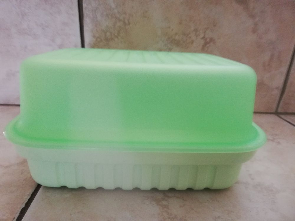 Tupperware Brotdose Alt