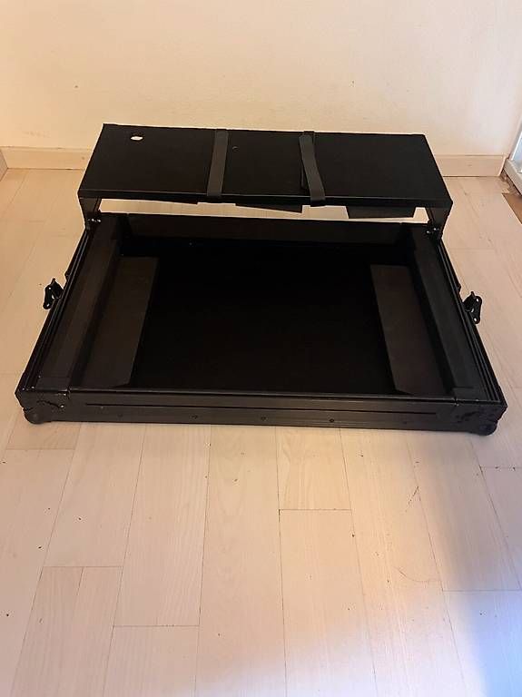 Valises de voyage: Magma Flightcase / Hardcase für DJ-Controller – D'occasion à Zürich par Madshock 4