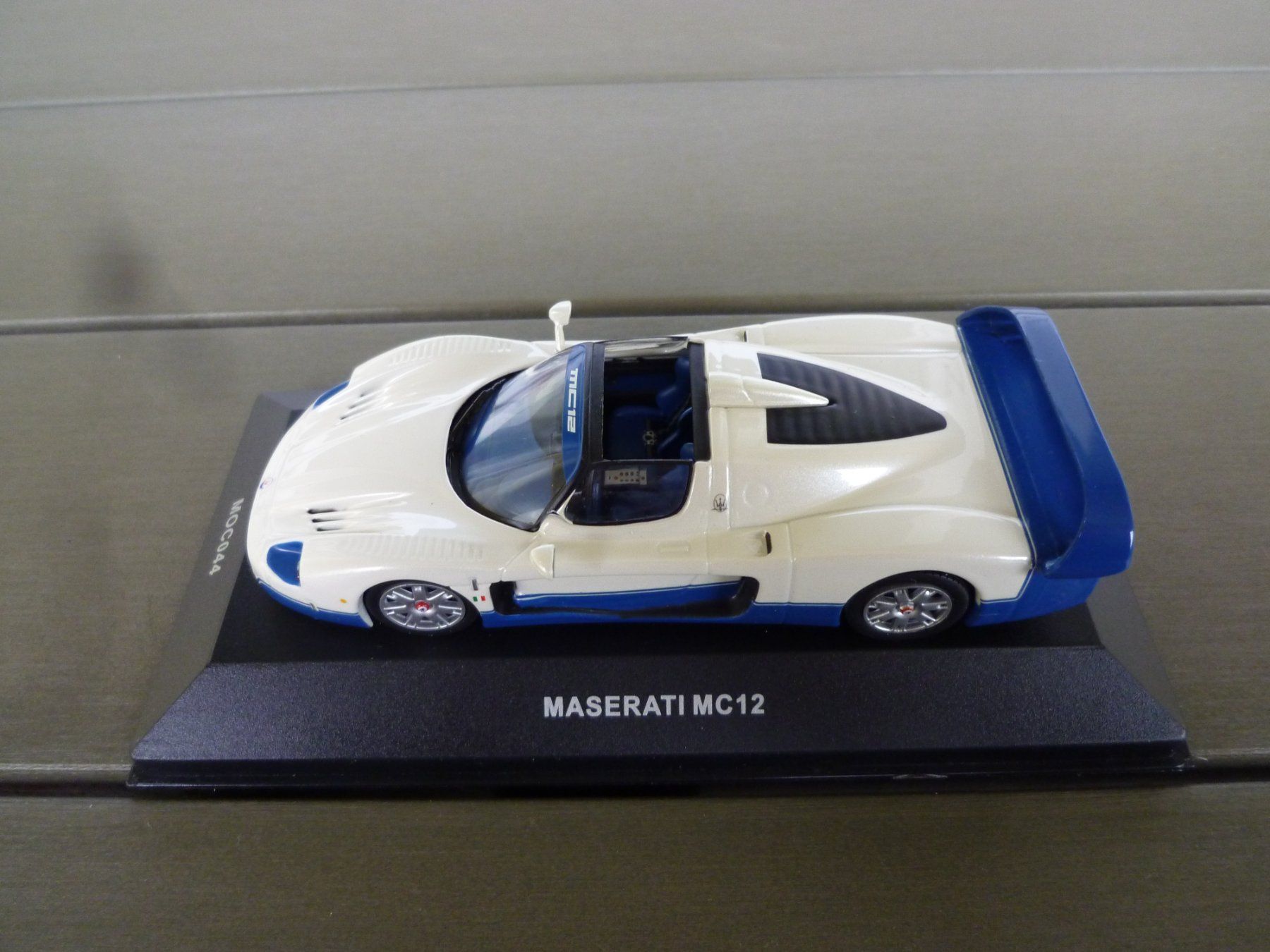 Maserati Modellini d'auto: Maserati MC 12 – Nuovo (secondo la descrizione) da Flawil venduto da Imperiosud 3