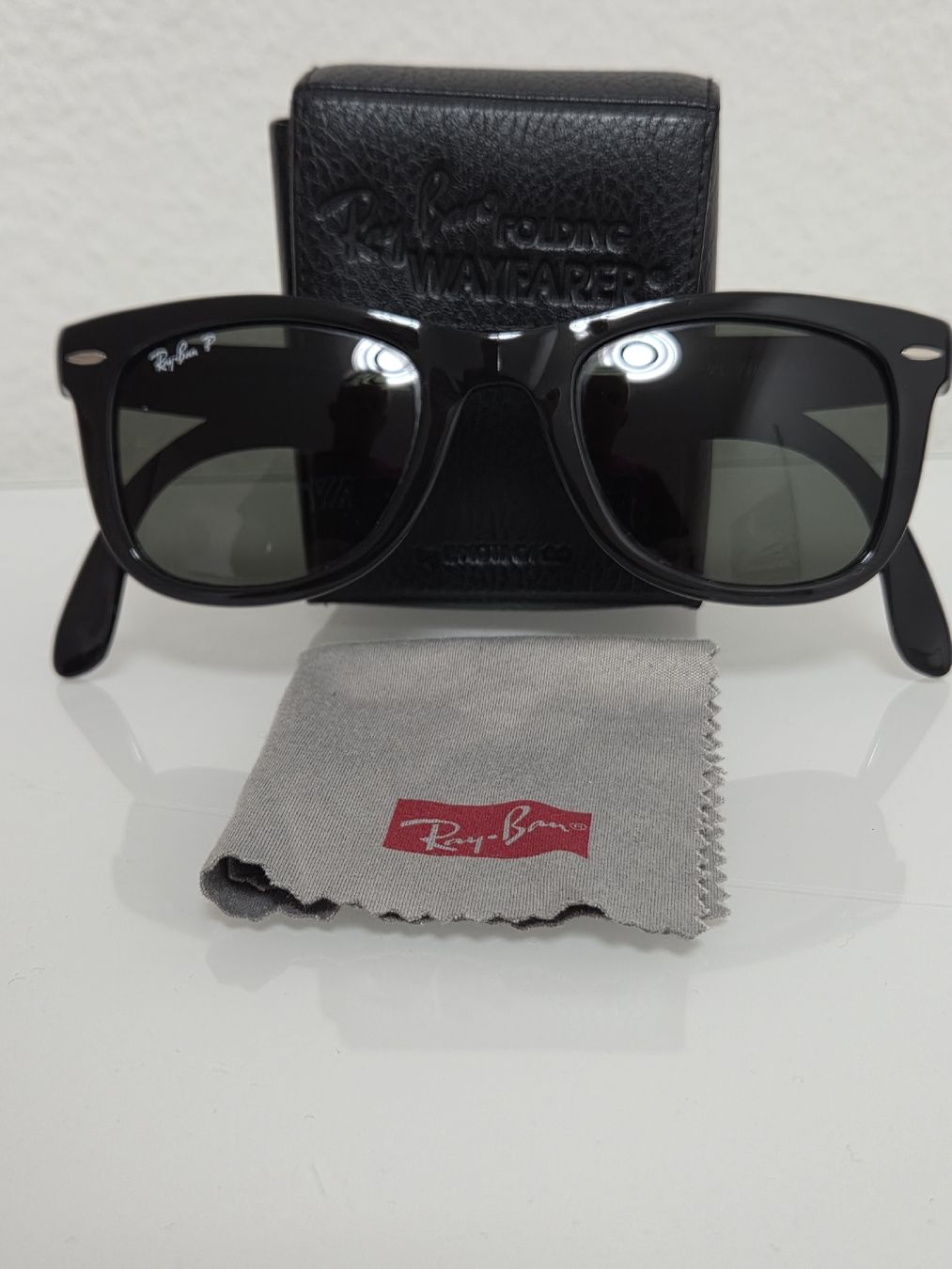 Ray-Ban Occhiali & Lenti: Ray-Ban Wayfarer – Usato da Embrach venduto da Musti20 1