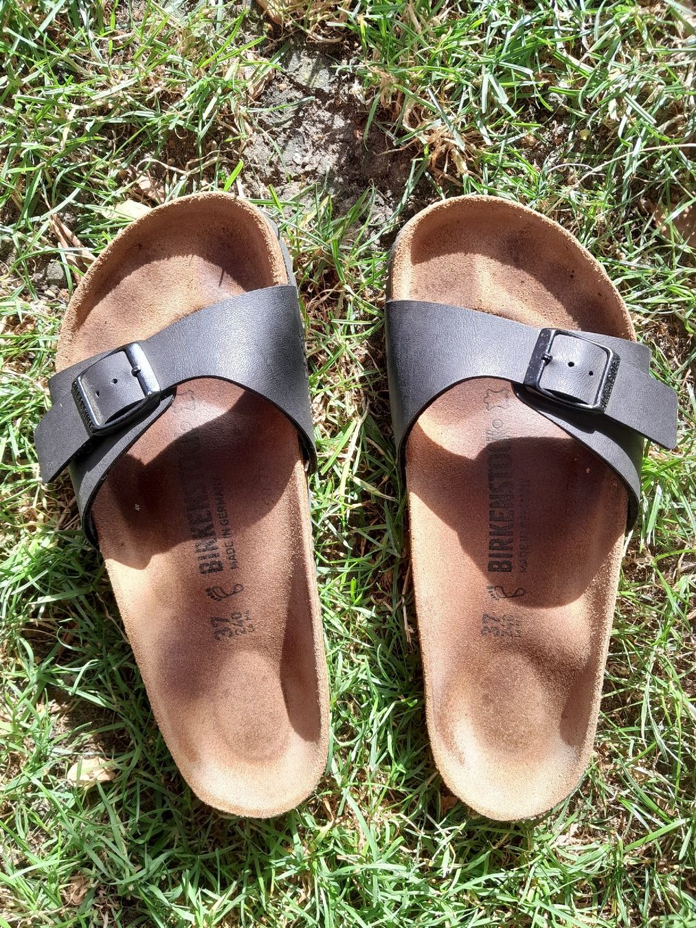Birkenstock Chaussures femmes: Birkenstock Gr.37 – D'occasion à steffisburg par nataliaj
