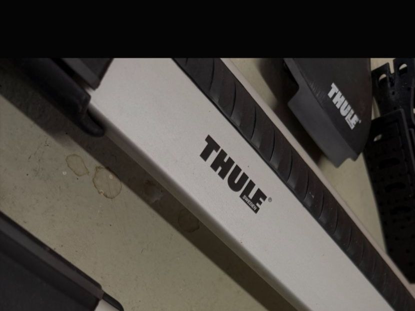 Thule Barres de toit: Thule WingBar Edge – D'occasion à Kreuzlingen par apr31 3