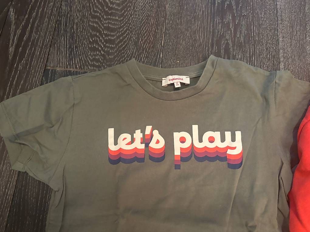 Catimini Lotti & Set di vestiti: Sweat et t-shirt Catimini Taille 8 ans – Usato da Petit-Lancy venduto da areyouinterested 2