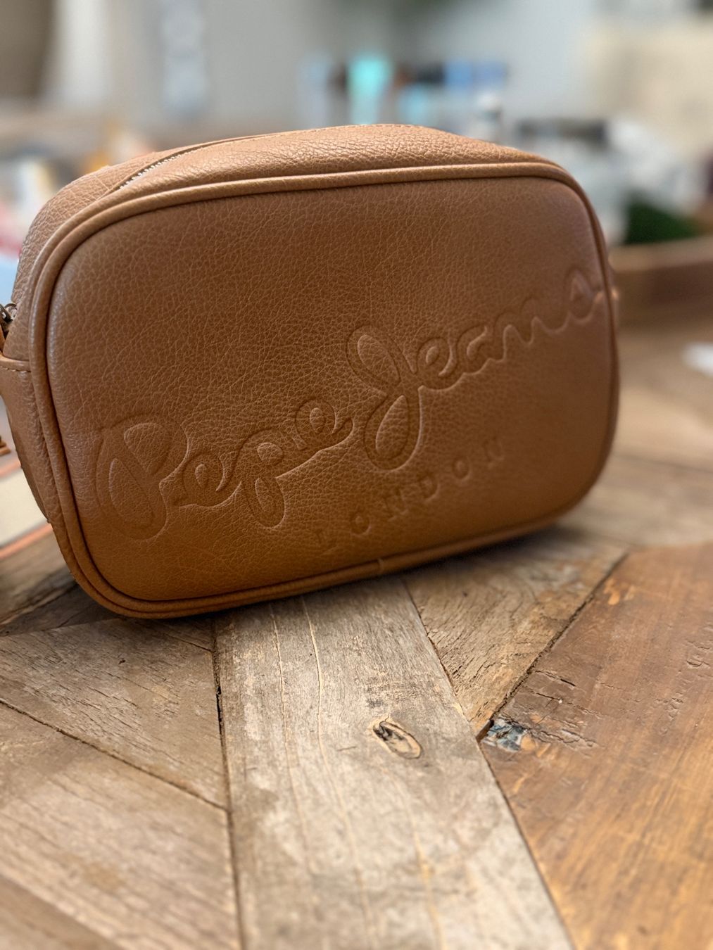 Pepe Jeans Sacs femmes: Pepe Jeans Tasche cognac – D'occasion à Fehraltorf par Erdo81