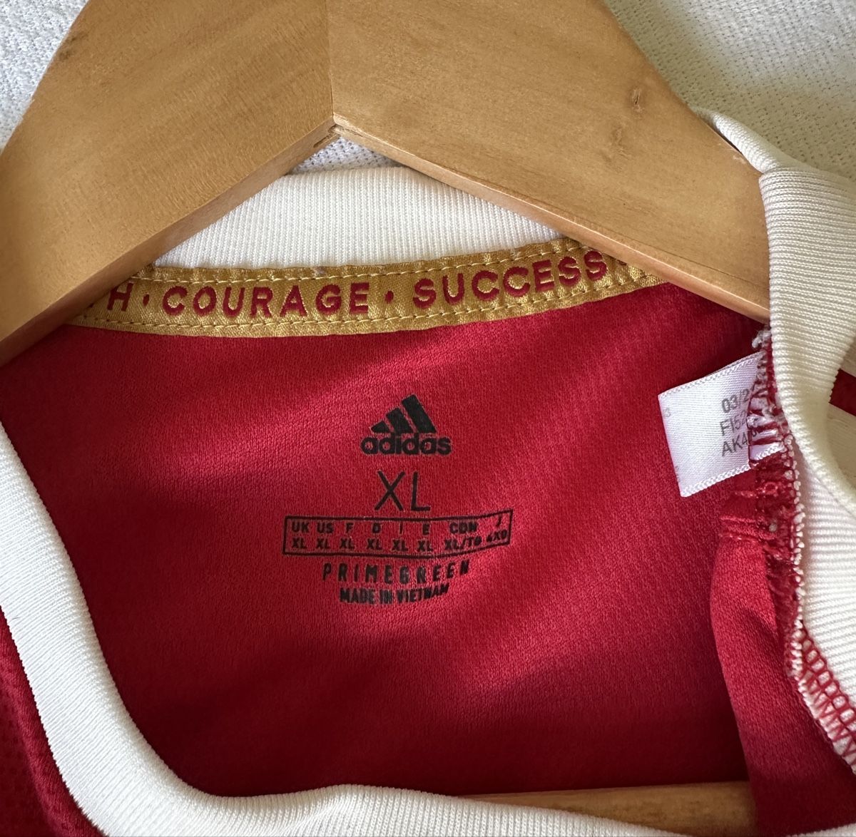 Nike Maillots de corps & Pantalons: Manchester City Trikot Ronaldo G XL – D'occasion à Maienfeld par tobeyl2020 7